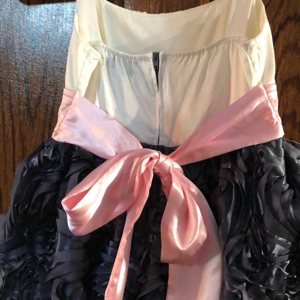 Ruby Rox Cream & Navy dress - Picture 2 of 5